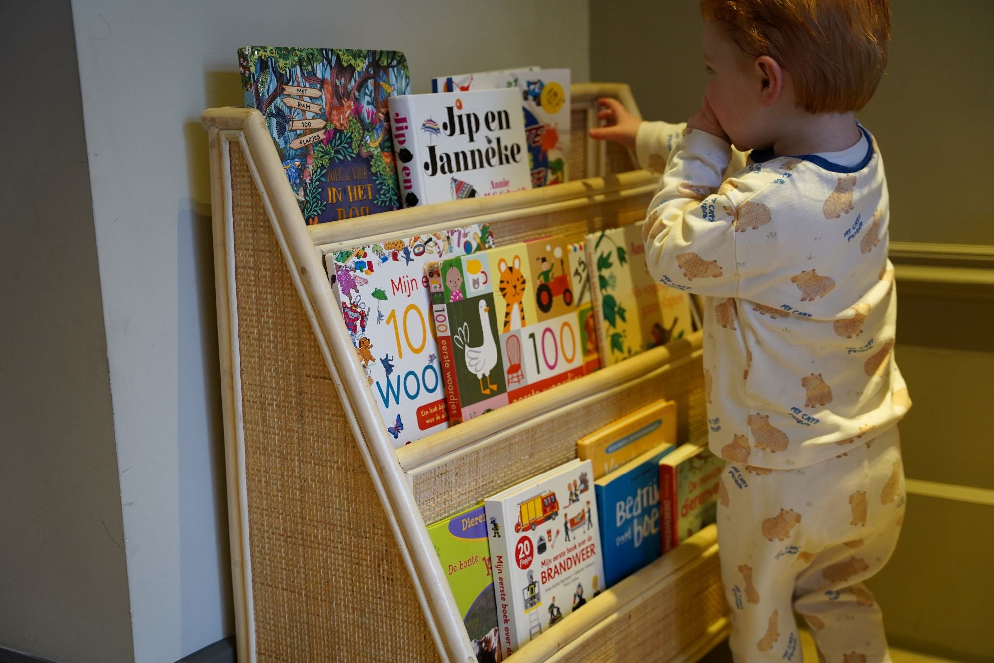 Kinderboekenkast rotan